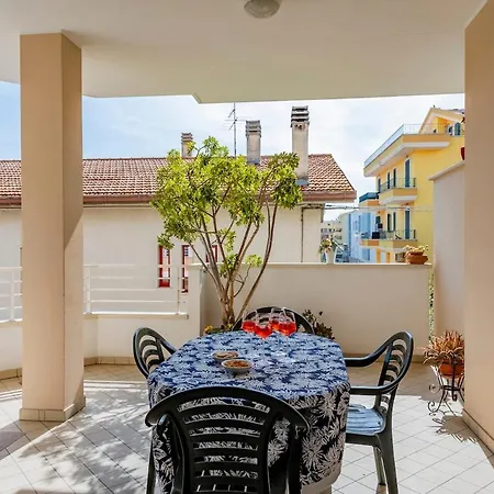 Casa Franchi - 5 Min From The - Terrace * Tortoreto
